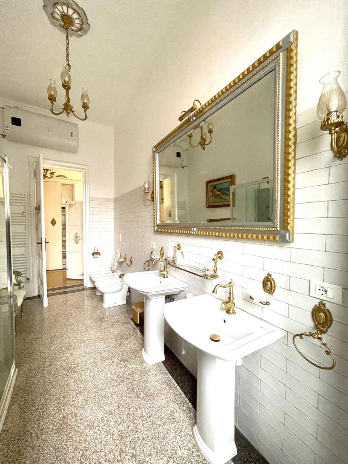 Stile Libero Guest House Turin Bagian luar foto